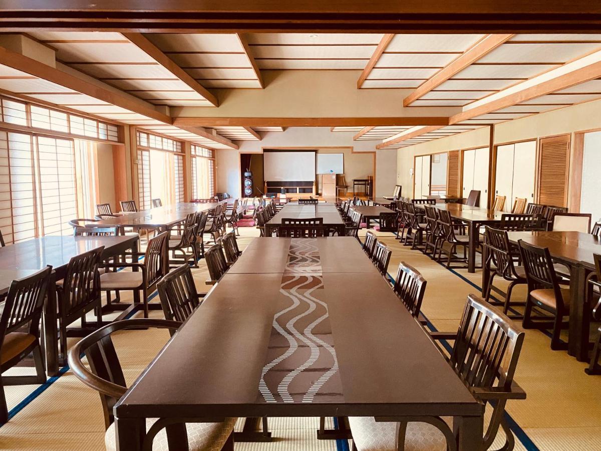 富士祥栄会館 Hotel Oyama  Luaran gambar